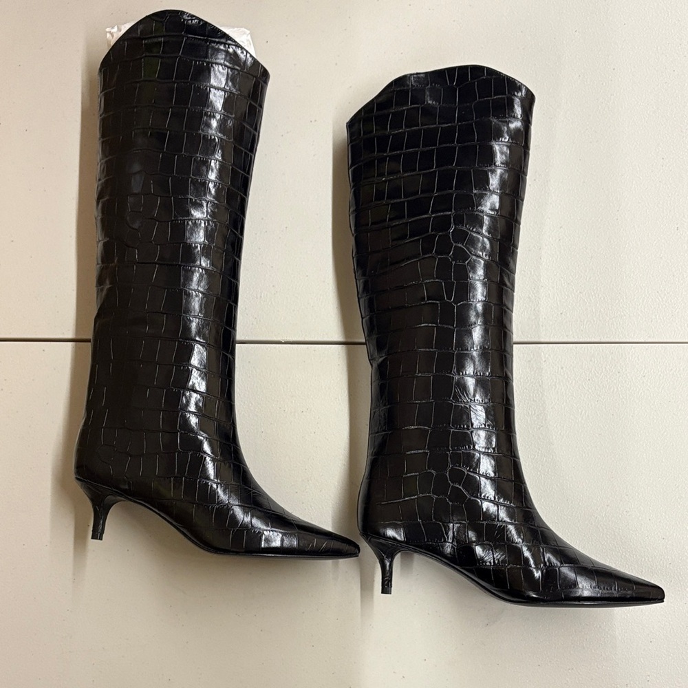SCHUTZ Black Croc-Pattern Heeled Boots